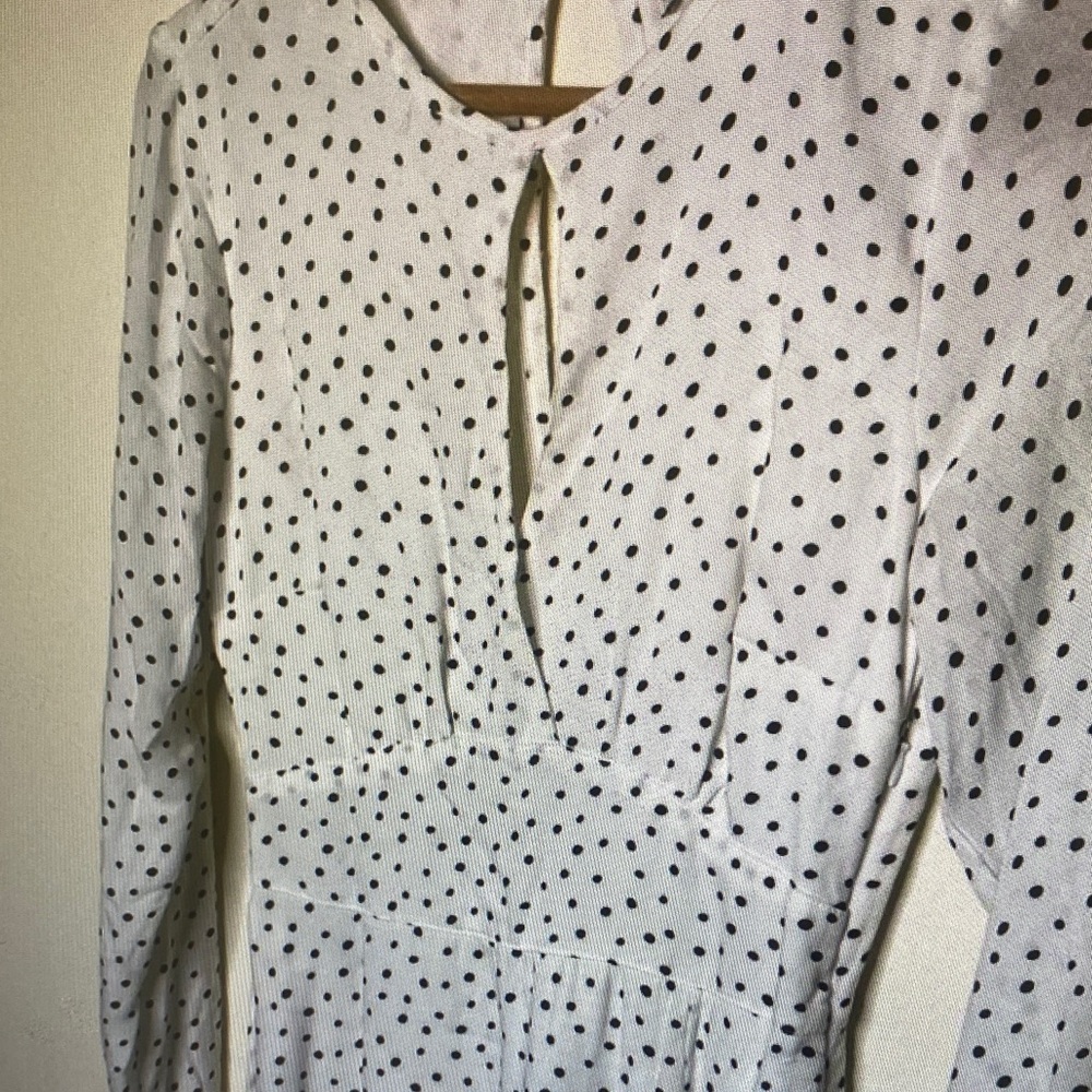 Abercrombie & Fitch White Long Sleeve Polka Dot Dress - Picture 2 of 11